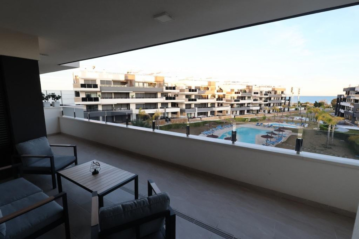 Herverkoop - Appartement  - Orihuela Costa - Punta Prima