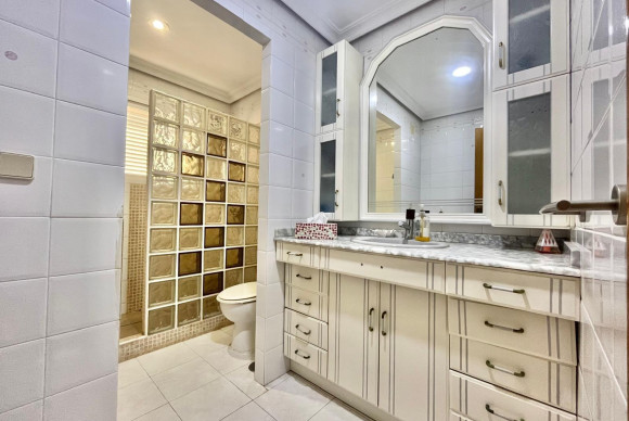 Herverkoop - Villa - Torrevieja - Torre la mata