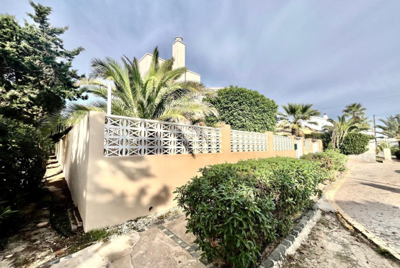 Herverkoop - Villa - Torrevieja - Torre la mata