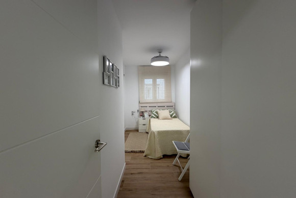 Resale - Apartment  - Torrevieja - Punta prima