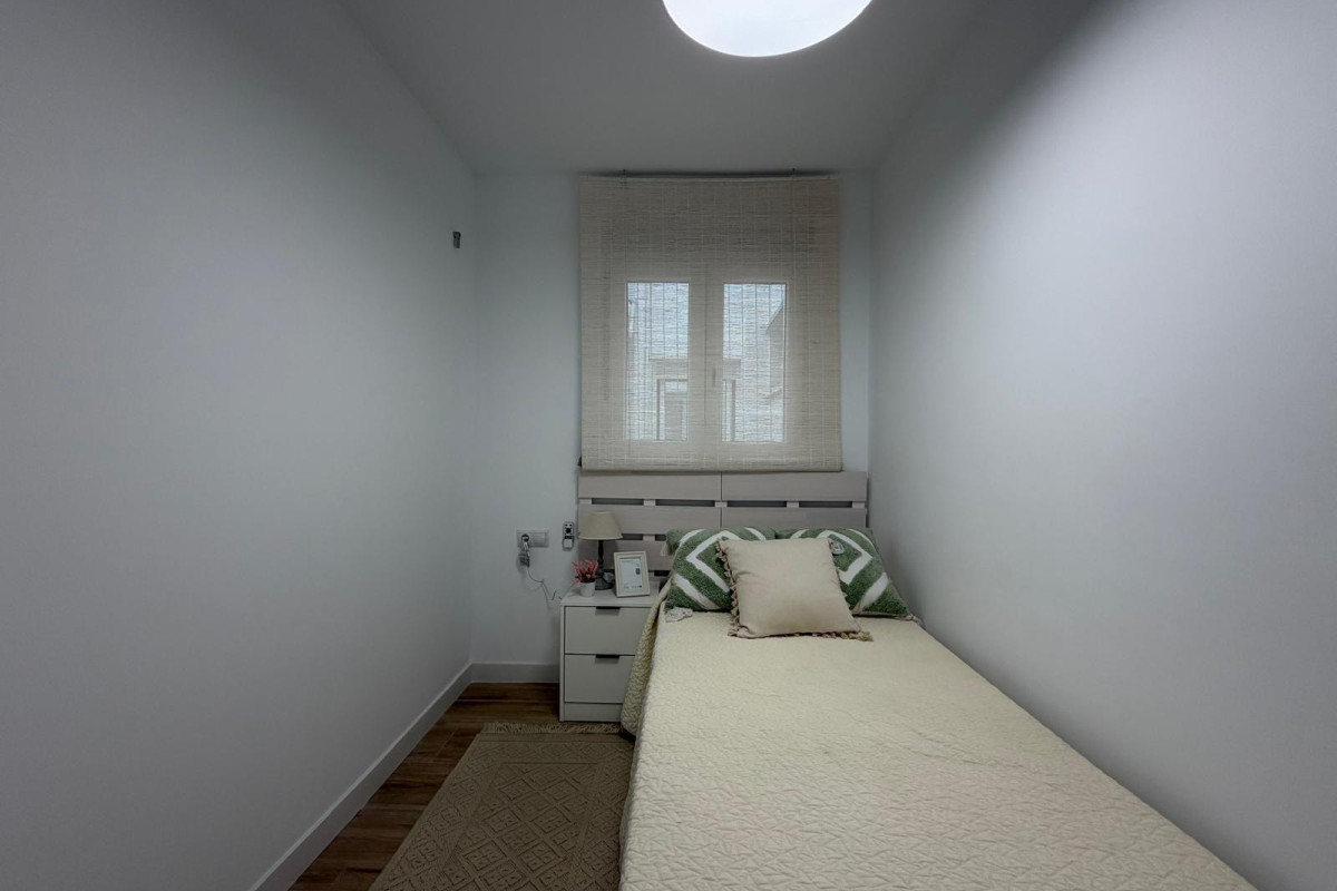 Resale - Apartment  - Torrevieja - Punta prima