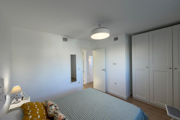 Resale - Apartment  - Torrevieja - Punta prima