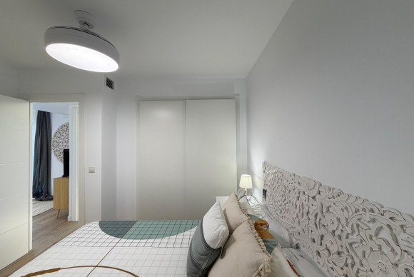 Resale - Apartment  - Torrevieja - Punta prima