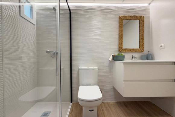 Resale - Apartment  - Torrevieja - Punta prima