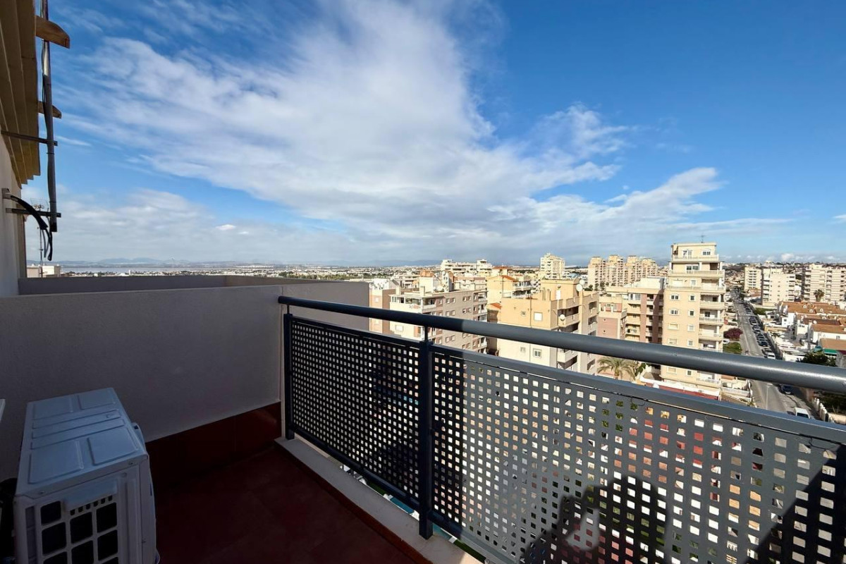 Herverkoop - Appartement  - Torrevieja - Nueva Torrevieja