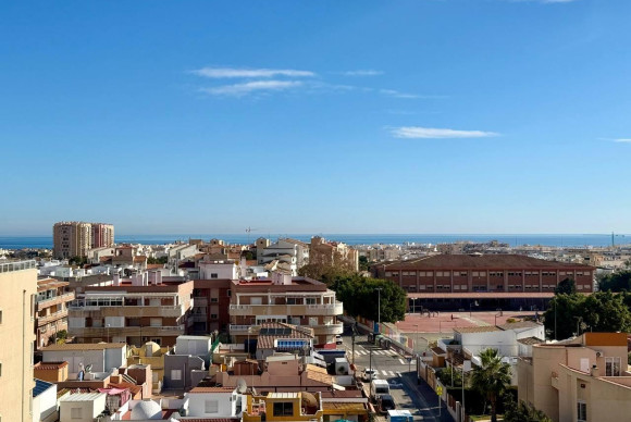 Herverkoop - Appartement  - Torrevieja - Nueva Torrevieja