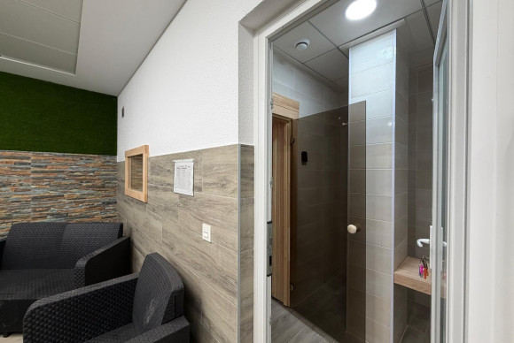 Resale - Apartment  - Torrevieja - Estacion de autobuses