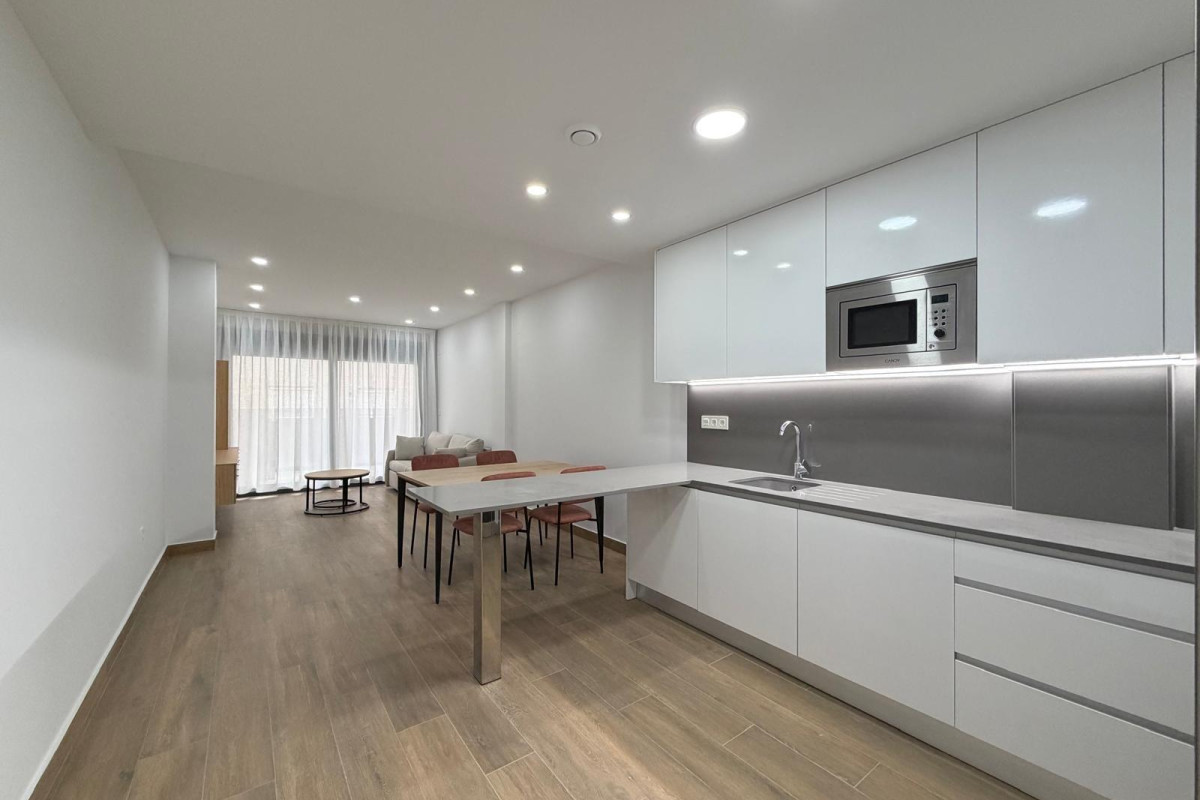 Reventa - Apartamento / piso - Torrevieja - Estacion de autobuses