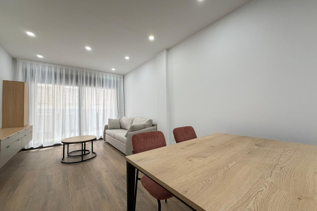 Reventa - Apartamento / piso - Torrevieja - Estacion de autobuses