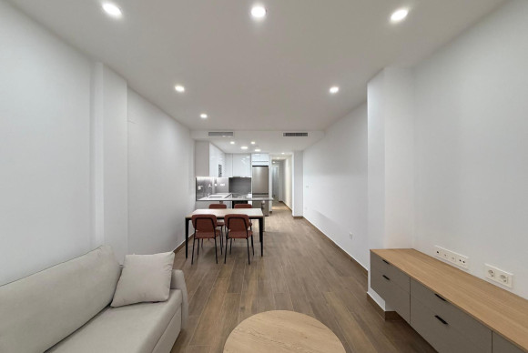 Reventa - Apartamento / piso - Torrevieja - Estacion de autobuses