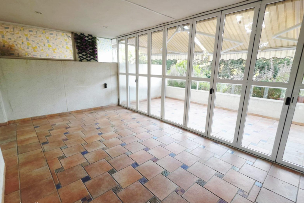 Resale - Apartment  - Alicante - Playa de San Juan