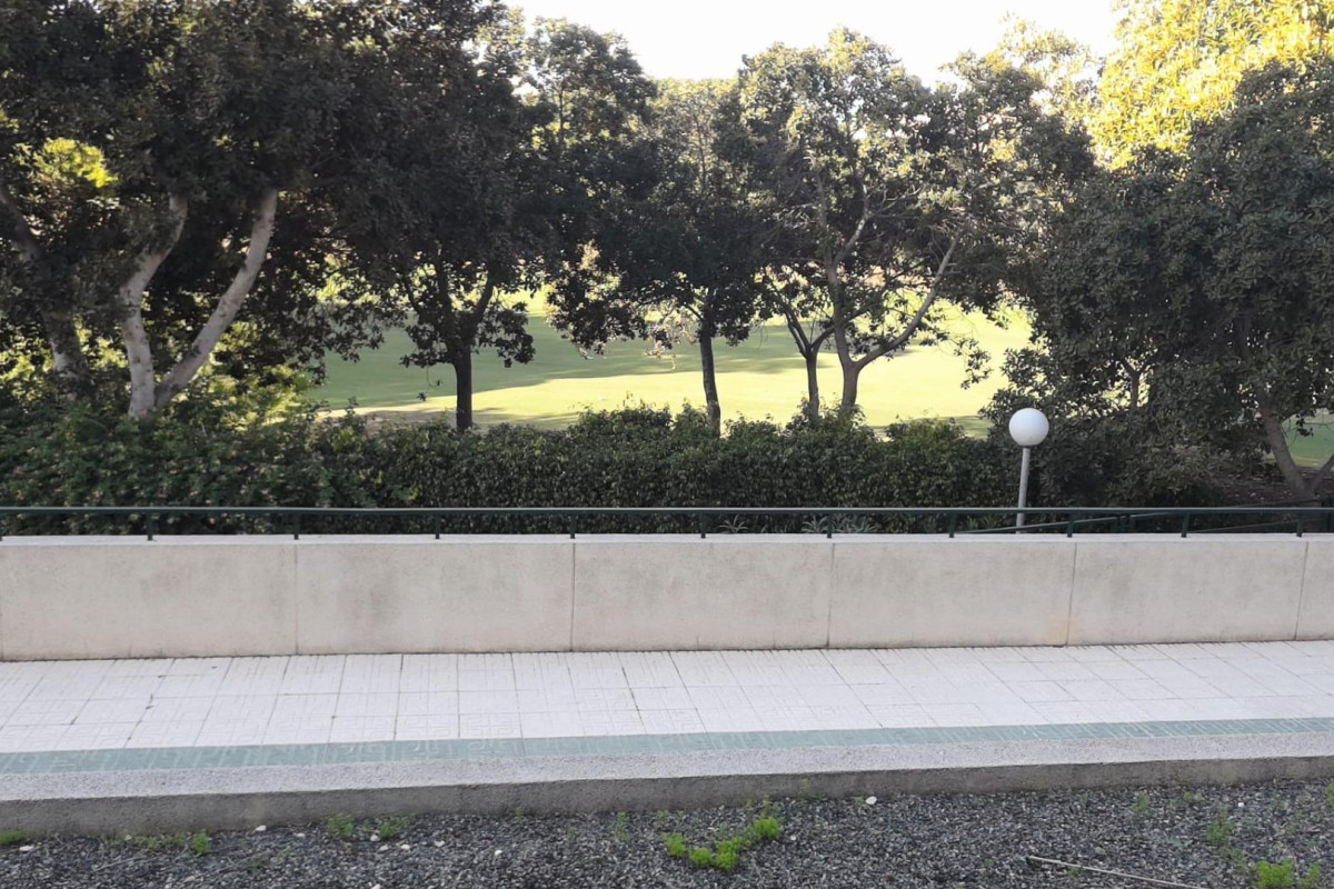 Resale - Apartment  - Alicante - Playa de San Juan