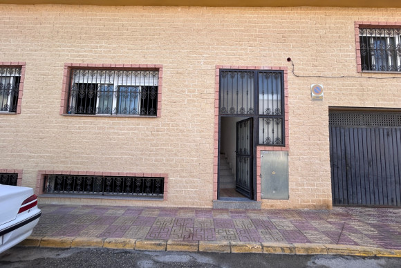 Reventa - Commercial (6) - Jacarilla