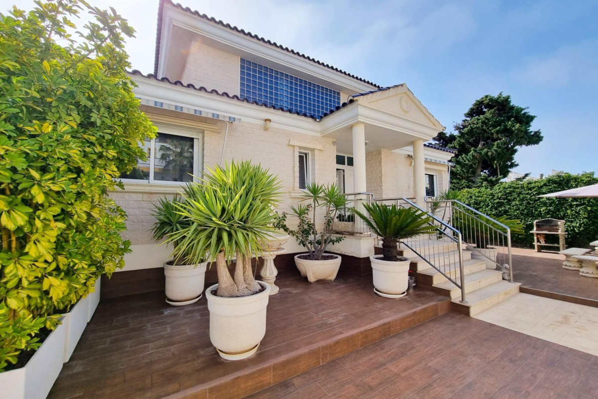 Herverkoop - LUXE VILLA - Torrevieja - Torre la mata