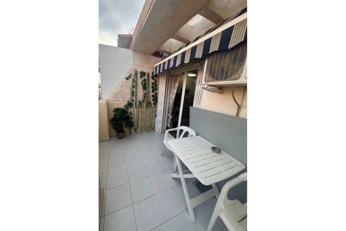 Herverkoop - Appartement  - Torrevieja - Playa del Cura