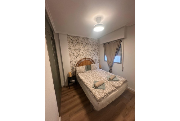 Herverkoop - Appartement  - Torrevieja - Playa del Cura