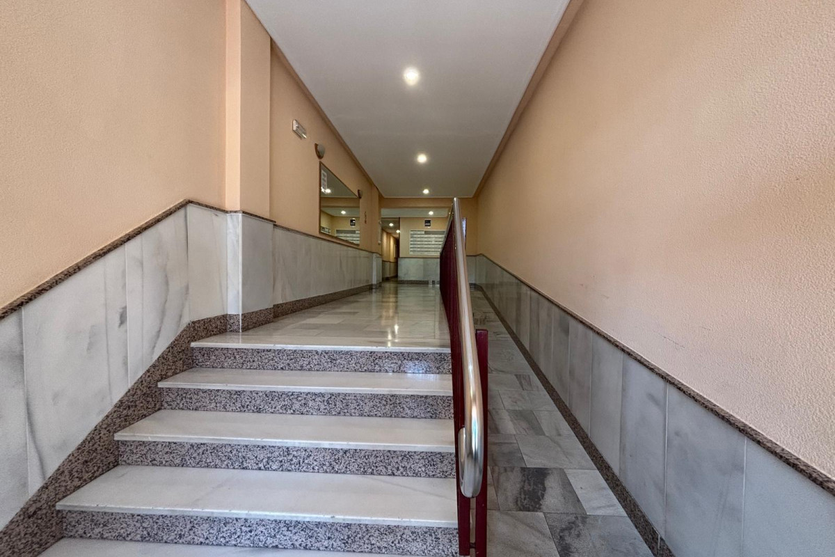 Herverkoop - Appartement  - Torrevieja - Playa del Cura