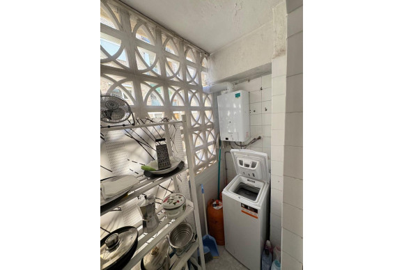 Resale - Apartment  - Alicante - Carolinas Altas