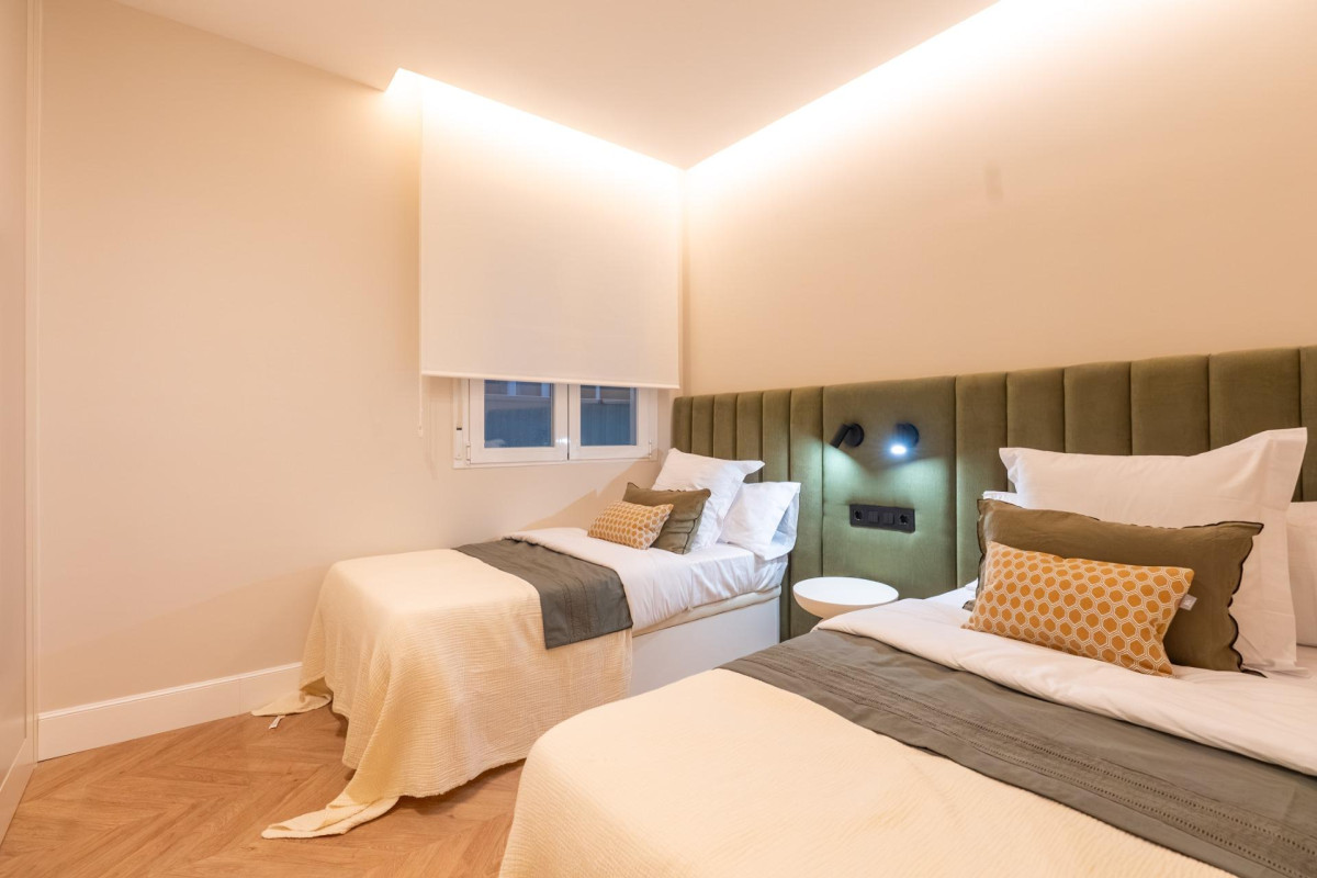 Resale - Apartment  - Madrid - Barrio de Salamanca