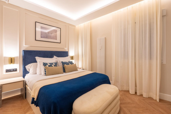 Resale - Apartment  - Madrid - Barrio de Salamanca