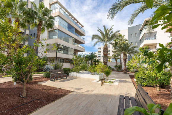 Herverkoop - Appartement  - Orihuela Costa - Los Dolses