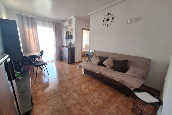 Long Term Rental - Apartment  - Torrevieja - Centro