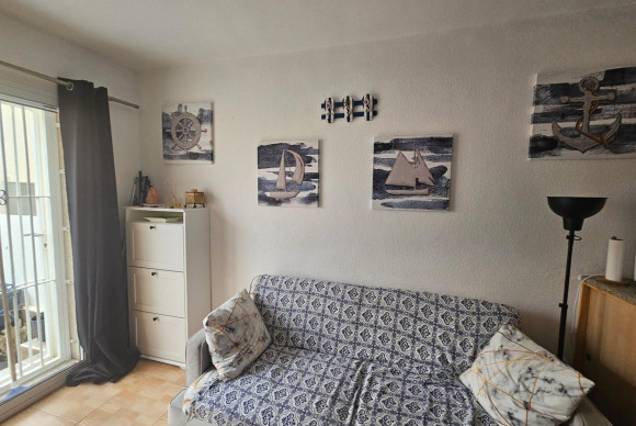 Resale - Apartment  - Torrevieja - Lago jardin