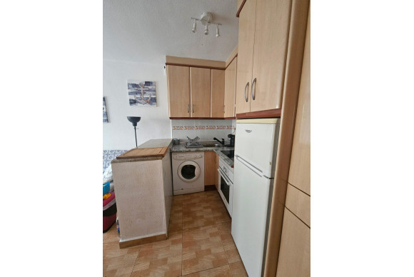 Resale - Apartment  - Torrevieja - Lago jardin