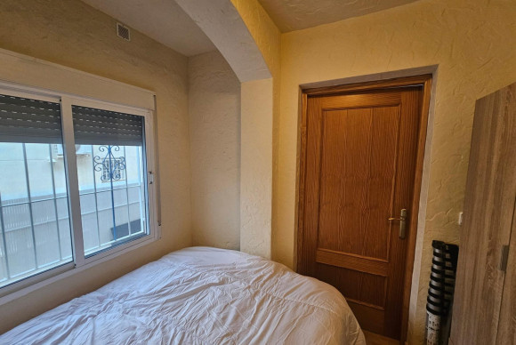 Resale - Apartment  - Torrevieja - Lago jardin