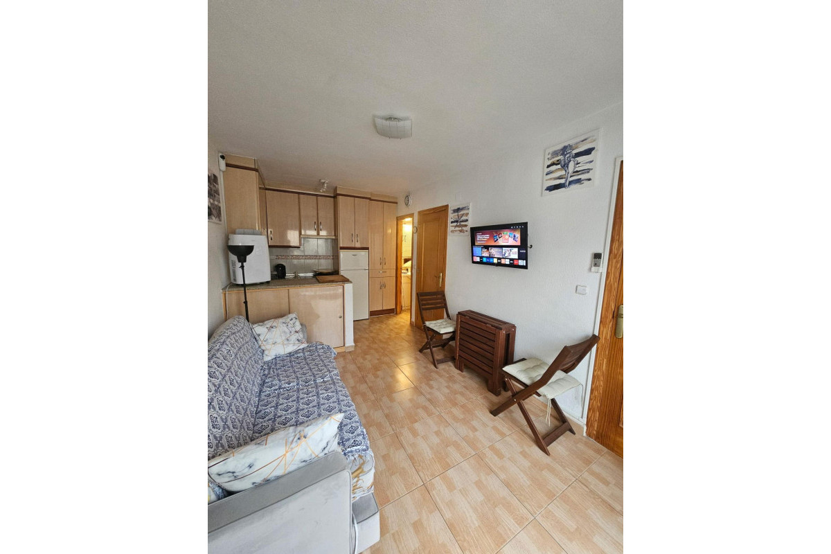 Resale - Apartment  - Torrevieja - Lago jardin