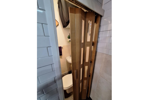 Resale - Commercial Unit - Torrevieja - Centro