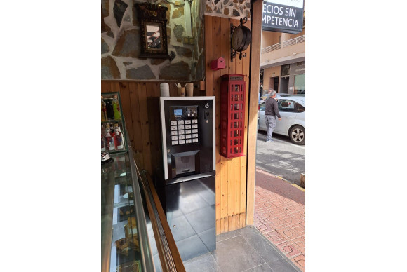 Resale - Commercial Unit - Torrevieja - Centro