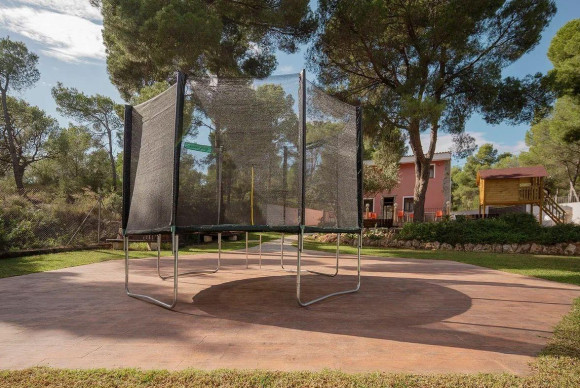 Resale - Villa - Naquera - Casco Urbano