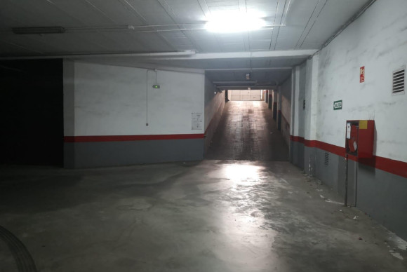 Revente - Garaje - Torrevieja - Estacion de autobuses