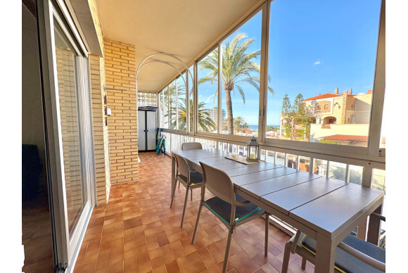 Resale - Apartment / flat - Denia - Les Marines - Las Marinas