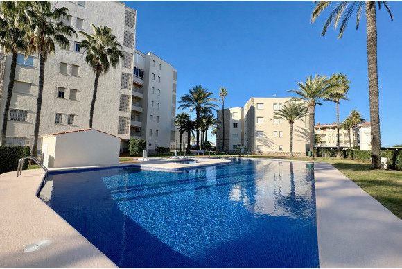 Resale - Apartment / flat - Denia - Les Marines - Las Marinas