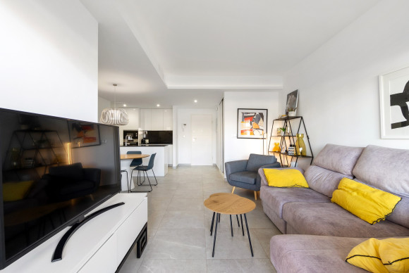 Resale - Apartment  - Orihuela Costa - Los Dolses