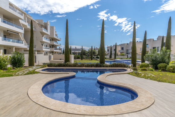 Resale - Apartment  - Orihuela Costa - Los Dolses