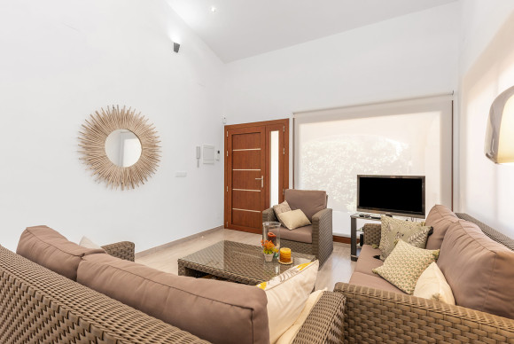 Resale - Detached Villa - Orihuela Costa - Punta Prima