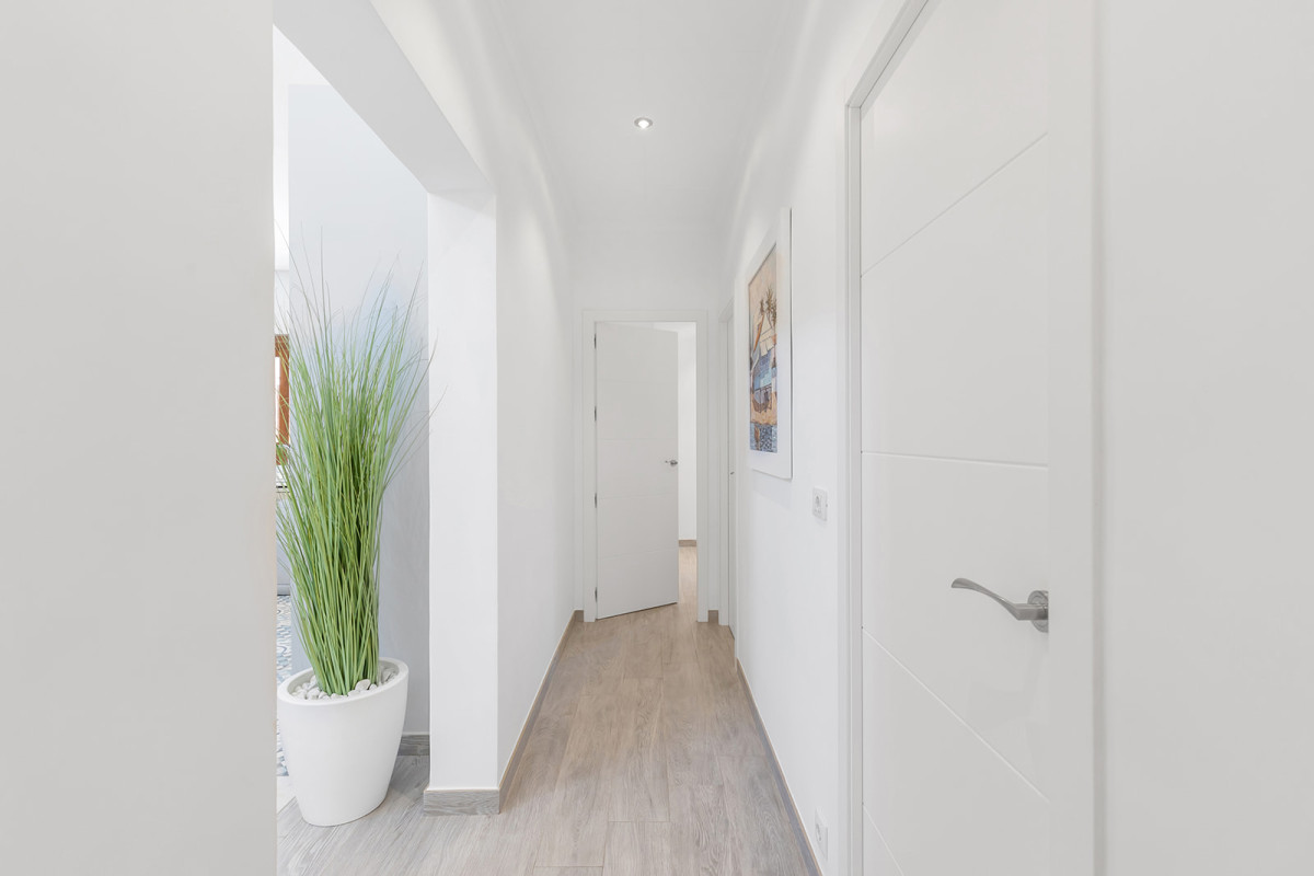 Resale - Detached Villa - Orihuela Costa - Punta Prima