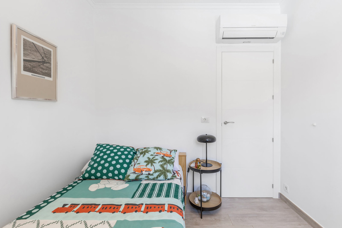 Resale - Detached Villa - Orihuela Costa - Punta Prima