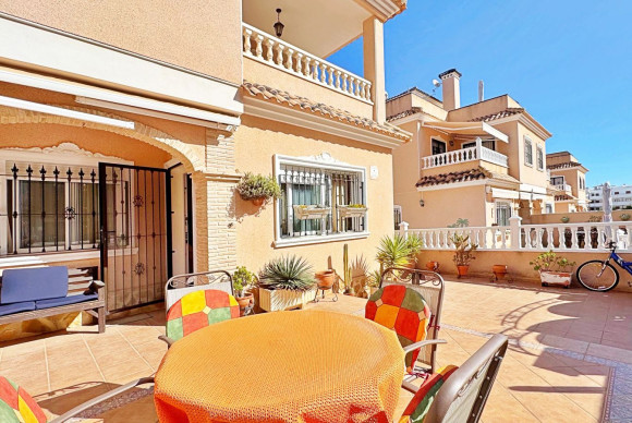 Reventa - Quad house - Orihuela Costa - Villamartin