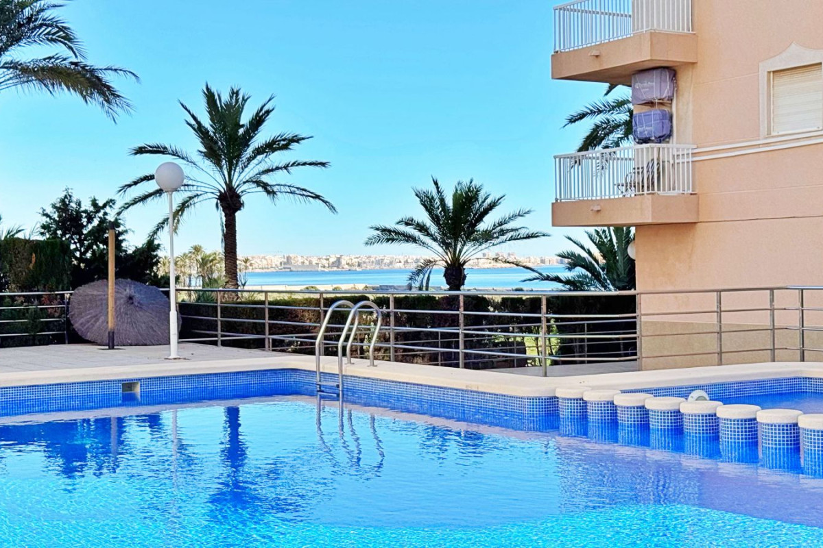 Herverkoop - Appartement  - Torrevieja - Rocio del Mar
