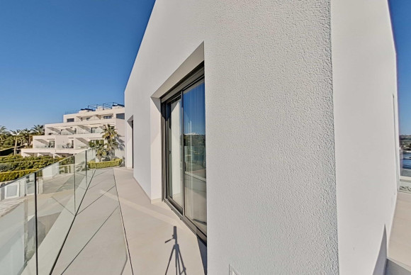 Resale - Villa - Orihuela - Las Colinas Golf