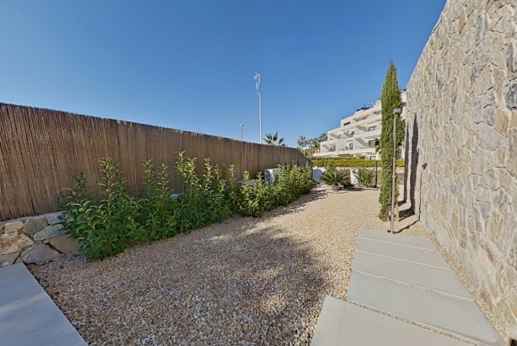 Resale - Villa - Orihuela - Las Colinas Golf