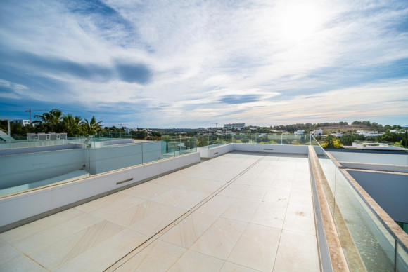 Herverkoop - Villa - Orihuela Costa