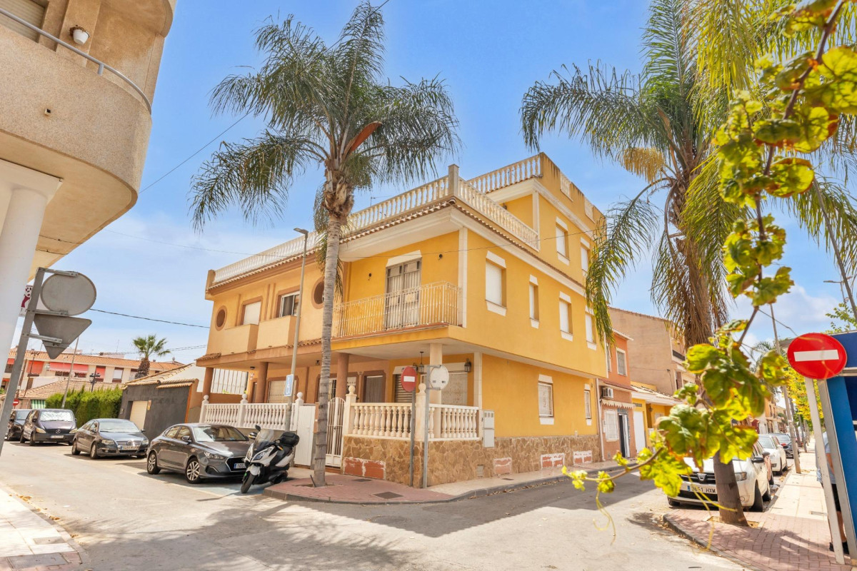 Herverkoop - Duplex Woning - Los Alcázares - Centro