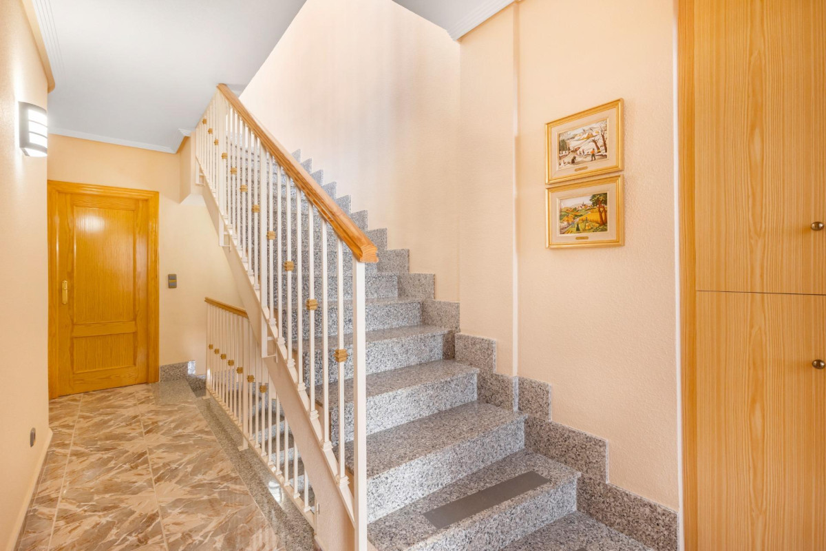 Herverkoop - Duplex Woning - Los Alcázares - Centro