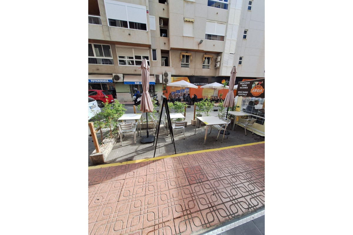 Herverkoop - Winkel Ruimte - Torrevieja - Centro