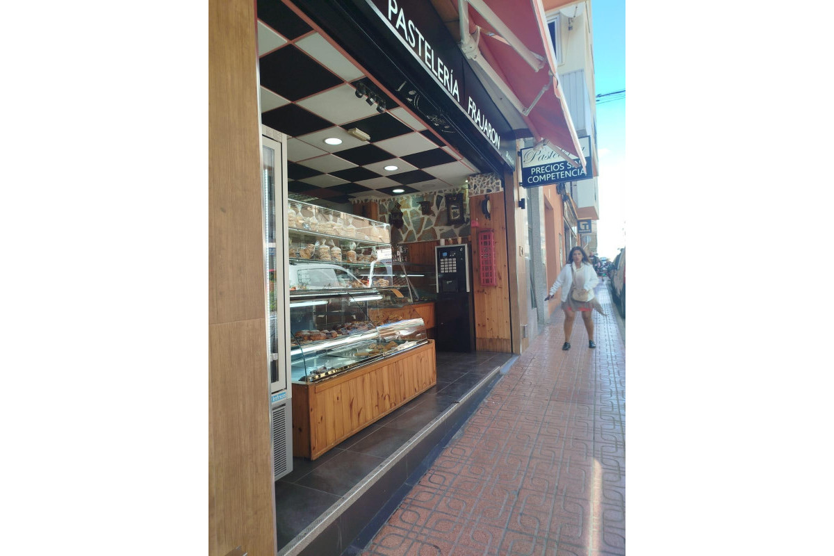 Herverkoop - Winkel Ruimte - Torrevieja - Centro